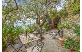 Awesome Home In Recco With House Sea View